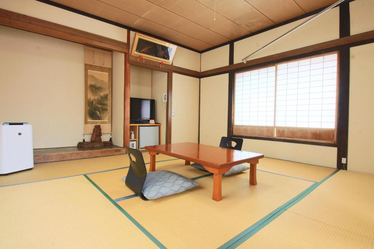 Tougoukan Yurihama Bagian luar foto